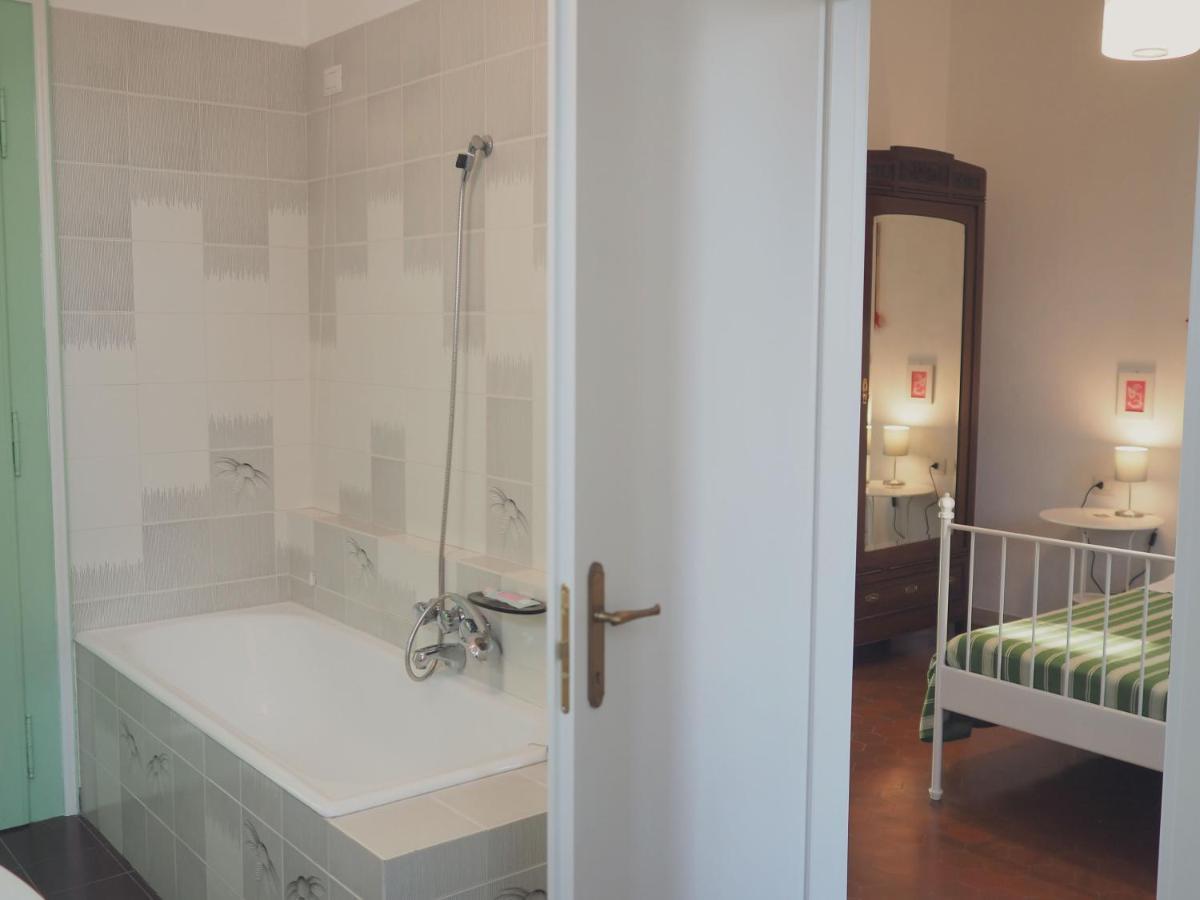 Villa Monti Colli del Tronto ภายนอก รูปภาพ