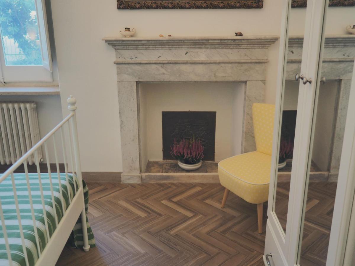 Villa Monti Colli del Tronto ภายนอก รูปภาพ