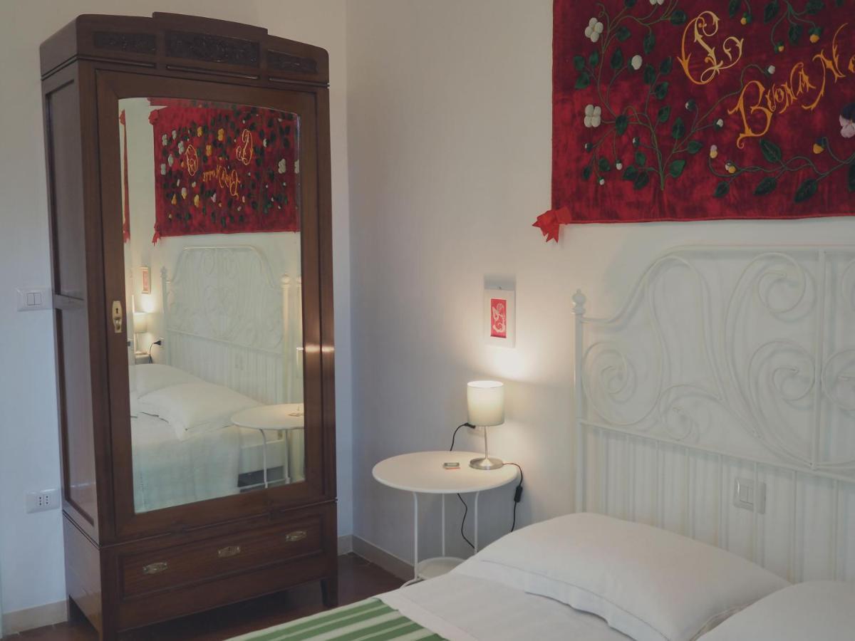 Villa Monti Colli del Tronto ภายนอก รูปภาพ